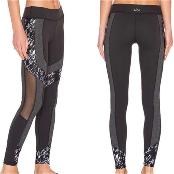 Beyond Yoga Border Contrast Legging Mesh Black - Picture 2 of 7